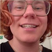 No soy profesor de nada, pero me apasiona enseñar a los peques y apoyarles en las tareas diarias de la escuela.